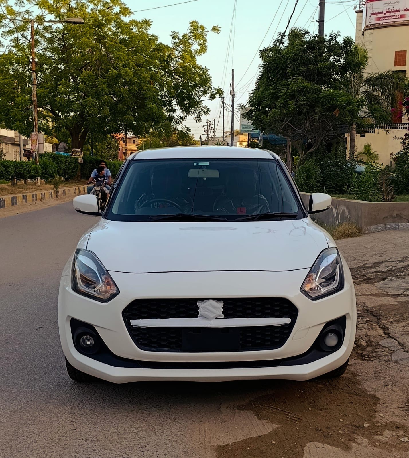Suzuki Swift GLX 2022 for sale in Karachi — Eastern Cars